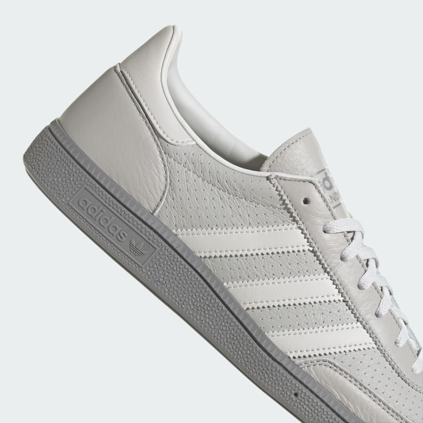 Alternative view of Giày Adidas Handball Spezial ‘Triple Grey’ IE9840
