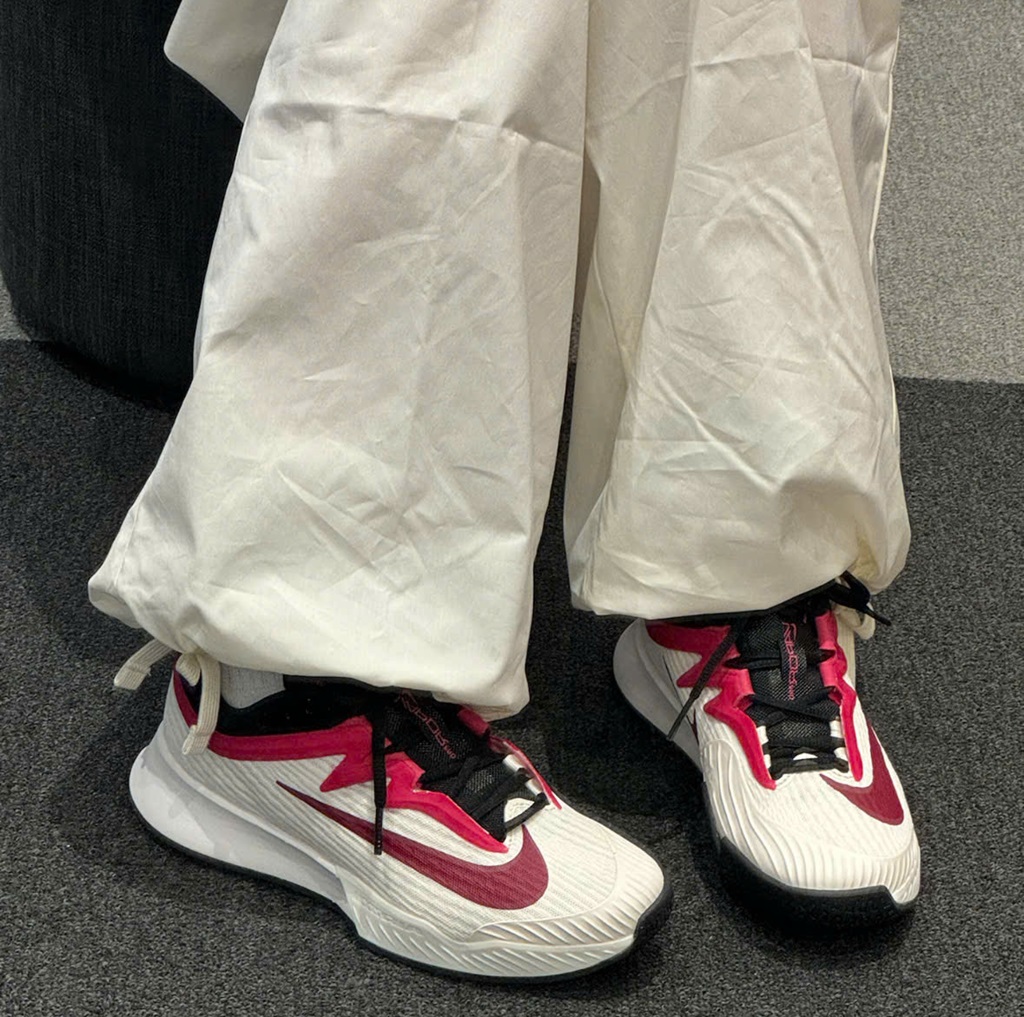 Alternative view of Giày Nike Court Air Zoom Vapor 3 HC 'beige pink' FZ2158-104