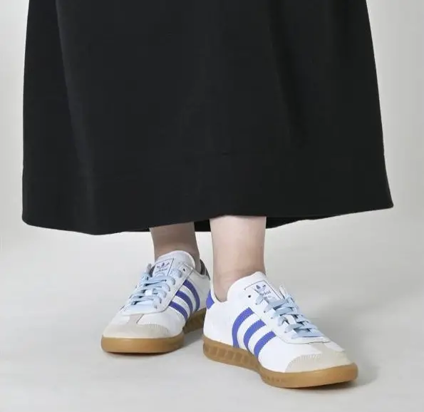 Alternative view of Giày Adidas Hamburg ‘White Cobalt Blue Gum’ JH8561