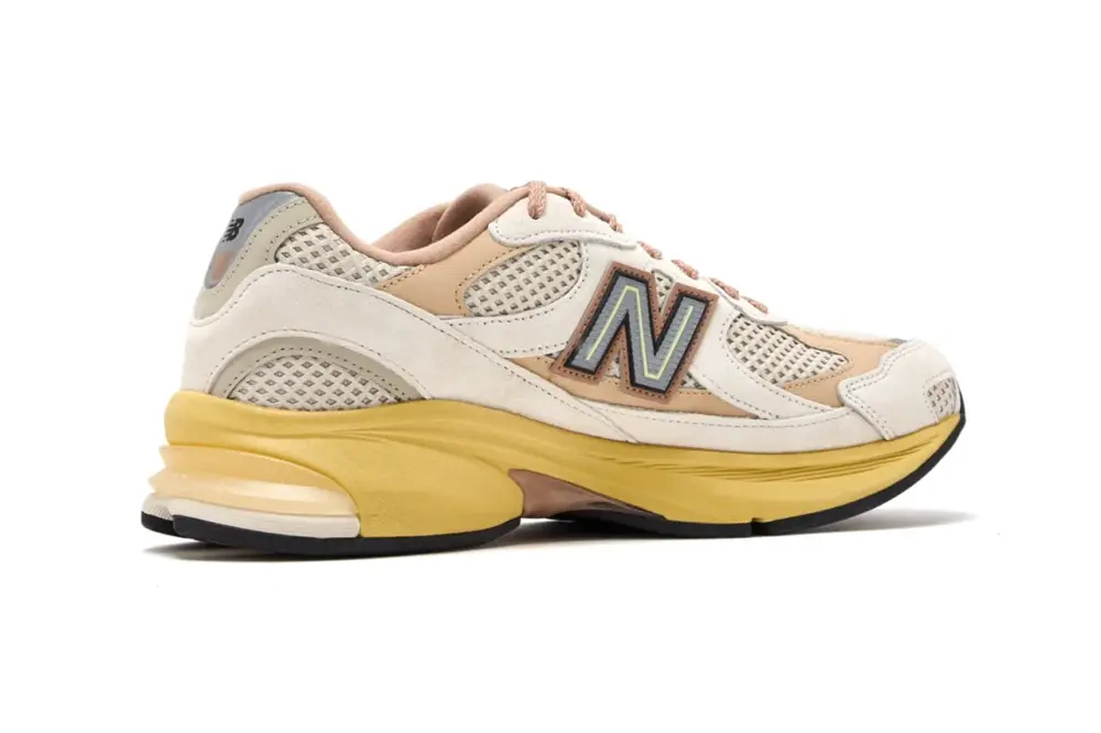 Alternative view of Giày New Balance 2010 ‘Beige’ U2010SGR
