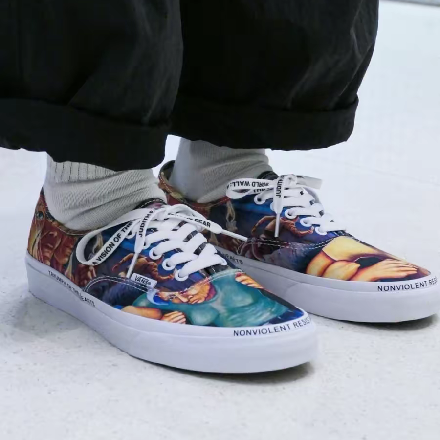 Giày Vans Authentic x MOCA ‘Triumph of the Hearts’ VN0A5KRDYQ8 - Ảnh 5