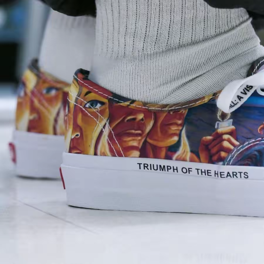 Alternative view of Giày Vans Authentic x MOCA ‘Triumph of the Hearts’ VN0A5KRDYQ8