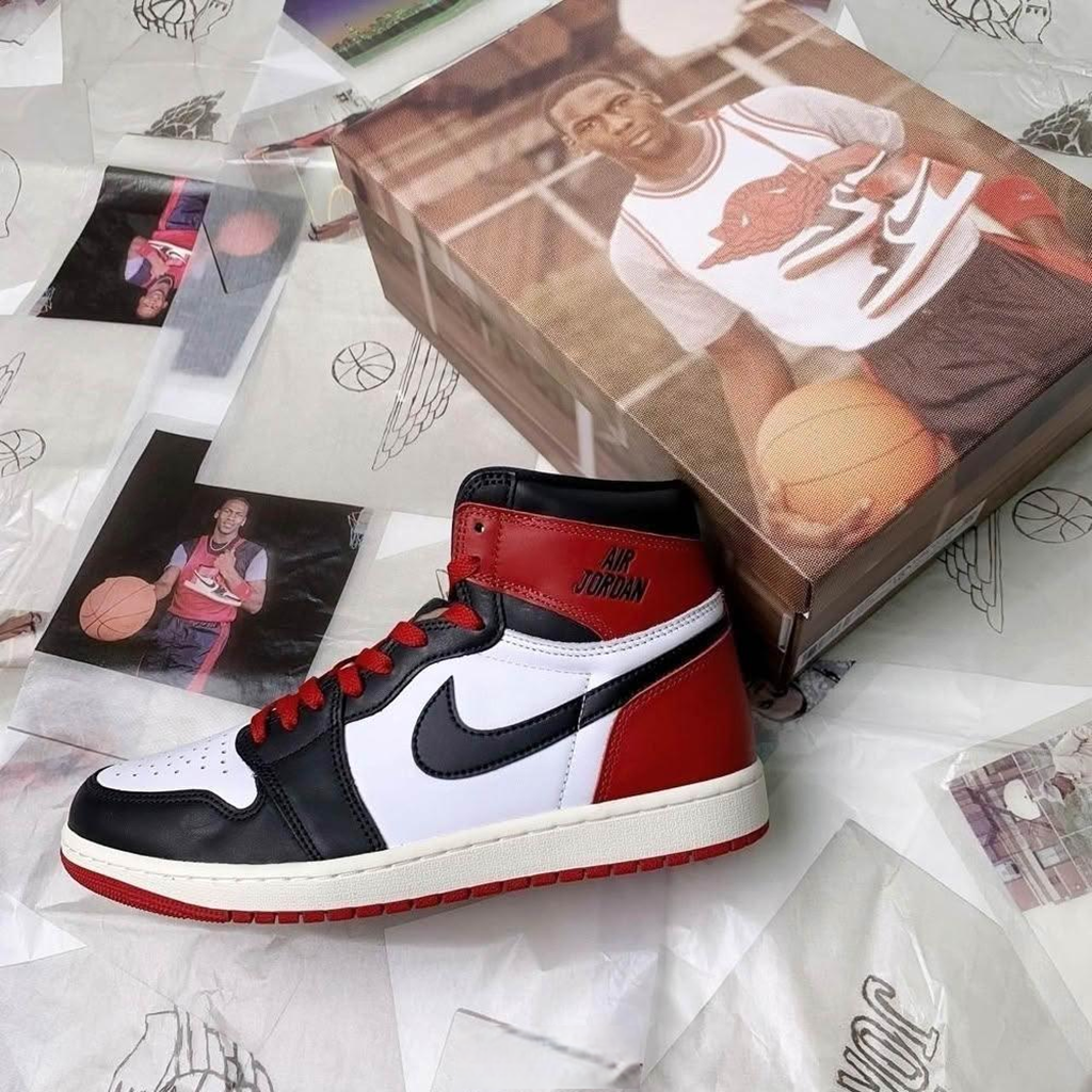 Alternative view of Giày Nike Air Jordan 1 Retro High OG ‘Black Red’ FD1437-106