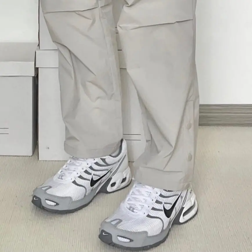 Alternative view of Giày Nike Air Max Torch 4 ‘White Wolf Grey’ 343846-100