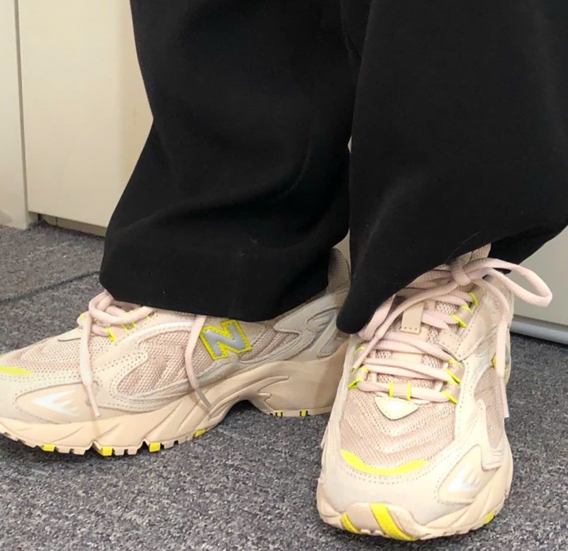 Giày New Balance 725 x Niko 'Gray Yellow' ML725NK1 - Ảnh 3