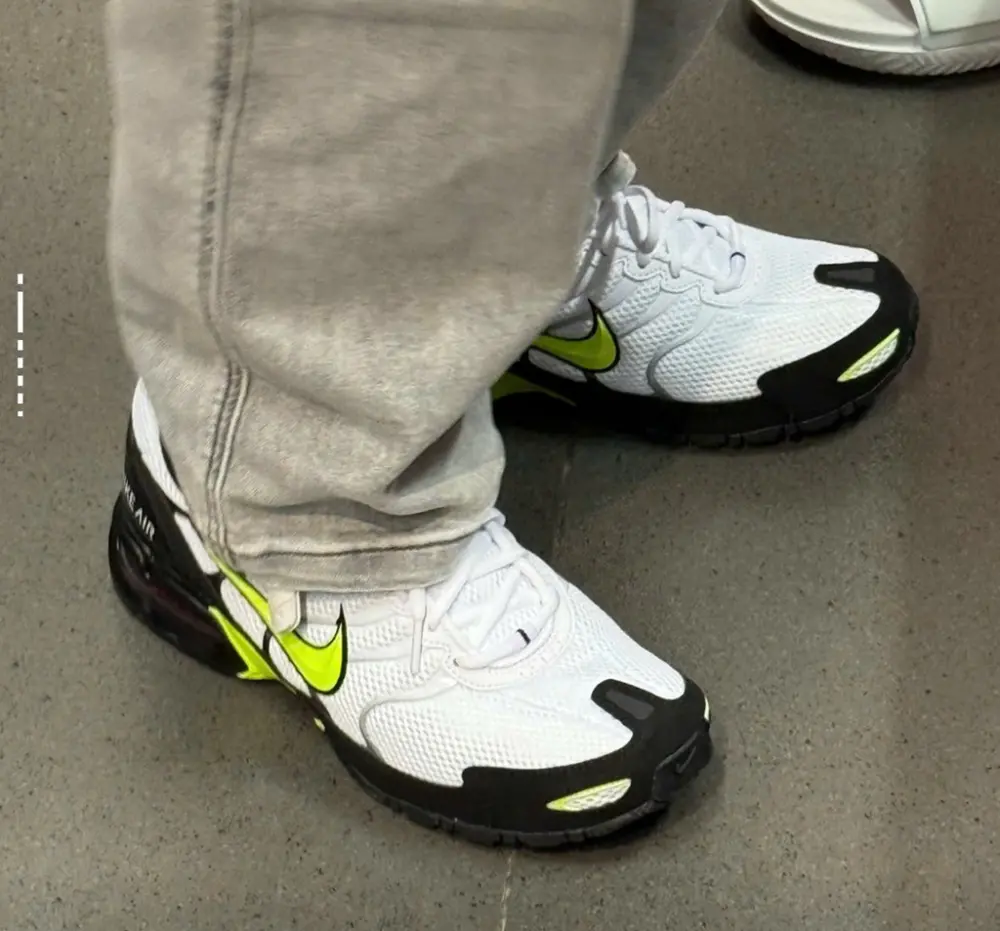 Alternative view of Giày Nike Air Max Torch 4 ‘White Volt’ CK0061-100