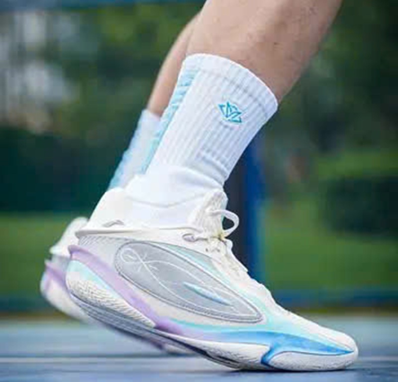 Alternative view of Giày Lining Wade Of Wade 808 5 Ultra ‘Cotton Candy’ ABAV015-4