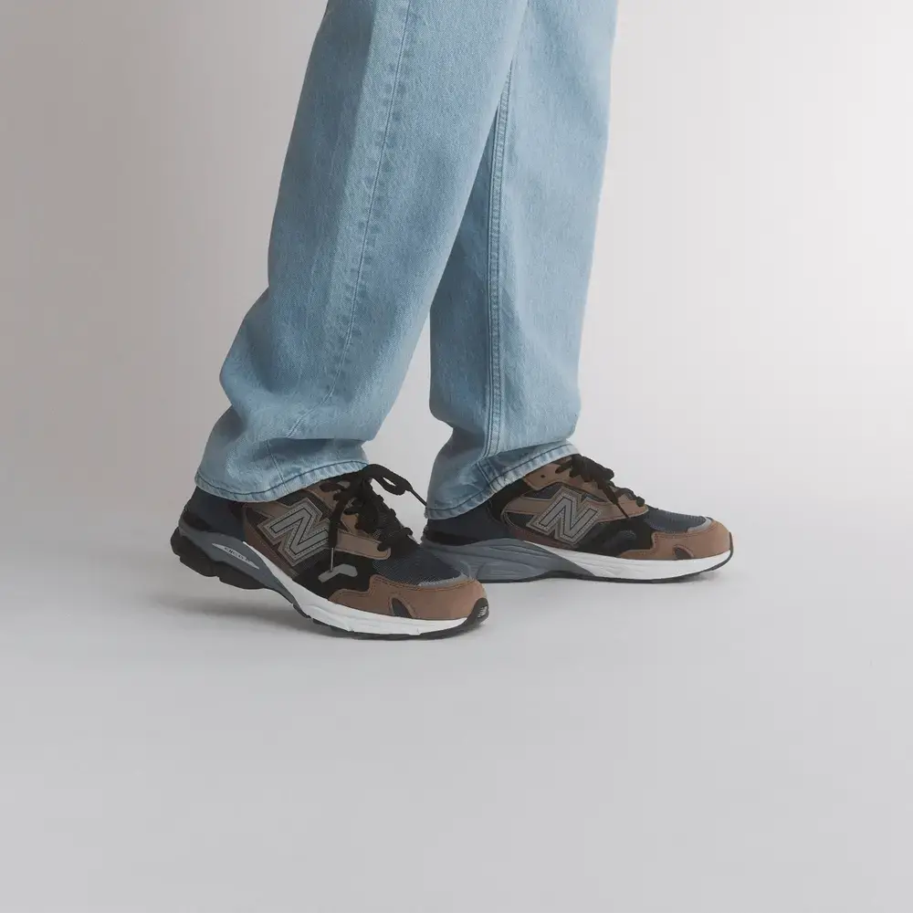 Giày New Balance 920 MiUK ‘Navy Beige Black’ M920INV - Ảnh 3
