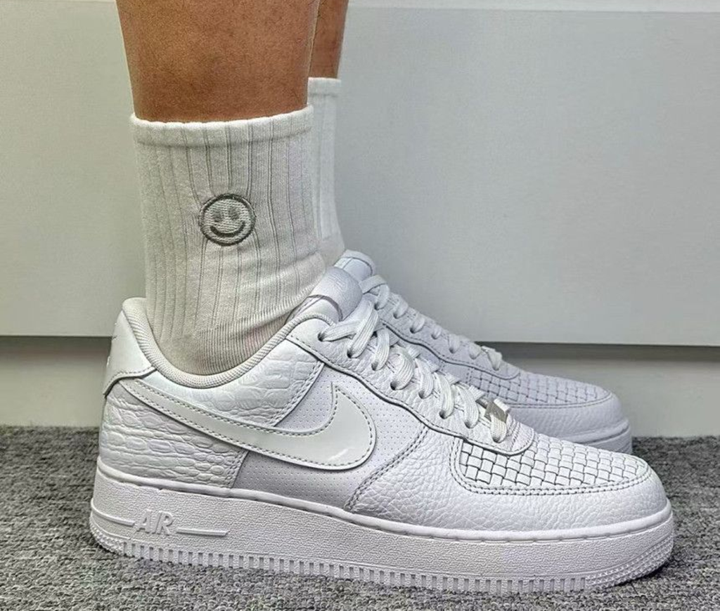 Alternative view of Giày Nike Air Force 1 Low PRM  "White" HF2893-100