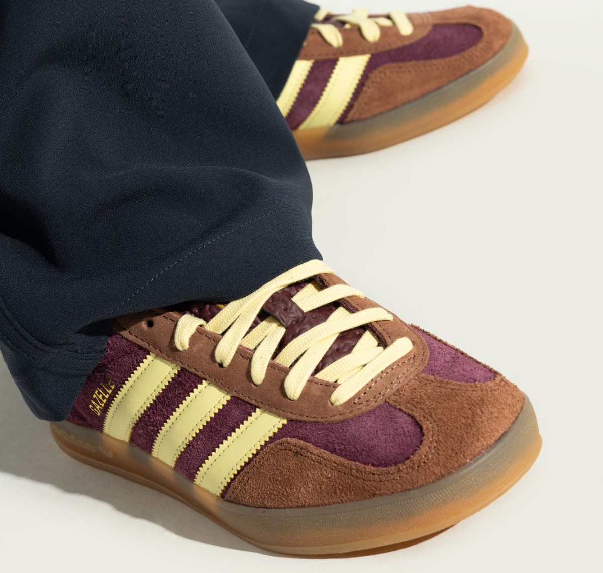 Giày Adidas Gazelle Indoor ‘Maroon Almost Yellow’ JI0324 - Ảnh 3