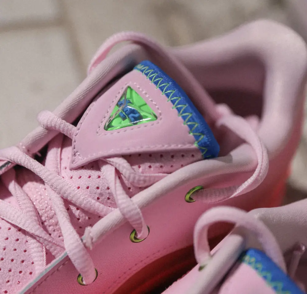 Alternative view of Giày Nike LeBron 22 GS ‘I Promise’ HV8617-600