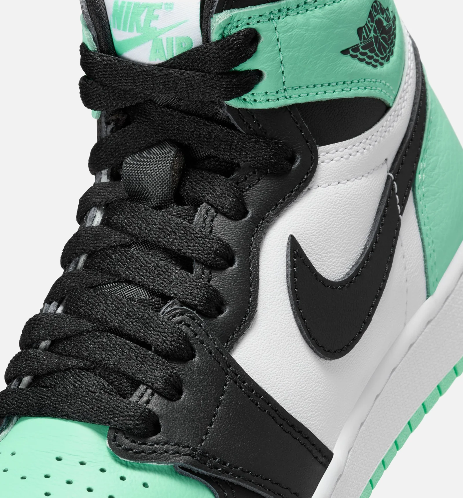 Alternative view of Giày Nike Air Jordan 1 Retro High ‘Green’ FD1437-130