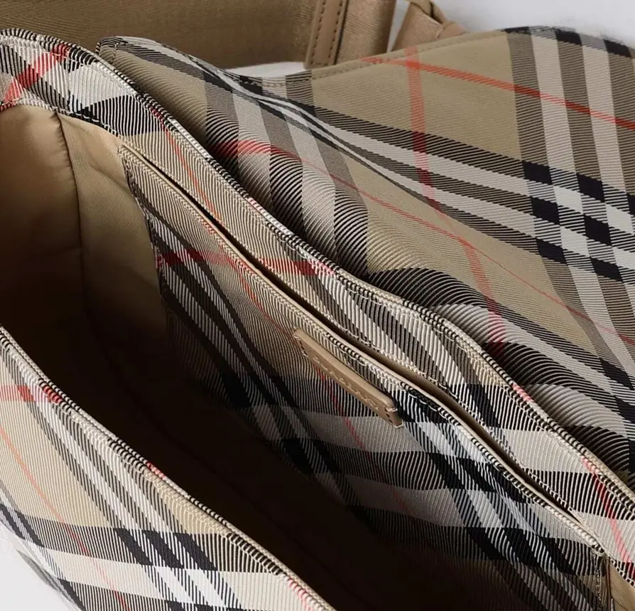 Alternative view of Túi Burberry Checked Messenger Bag ‘Beige’ 80895061