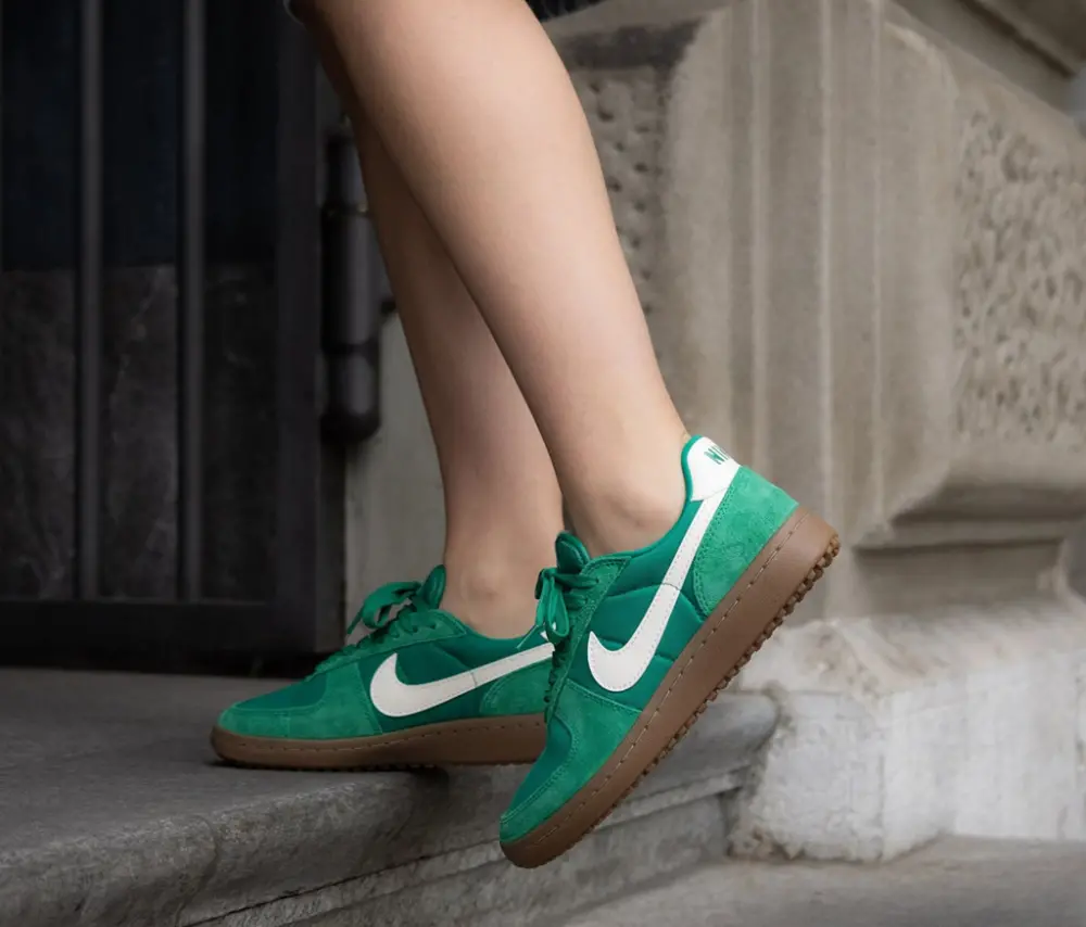 Alternative view of Giày Nike Field General ‘Malachite Gum Dark Brown’ HJ6000-300