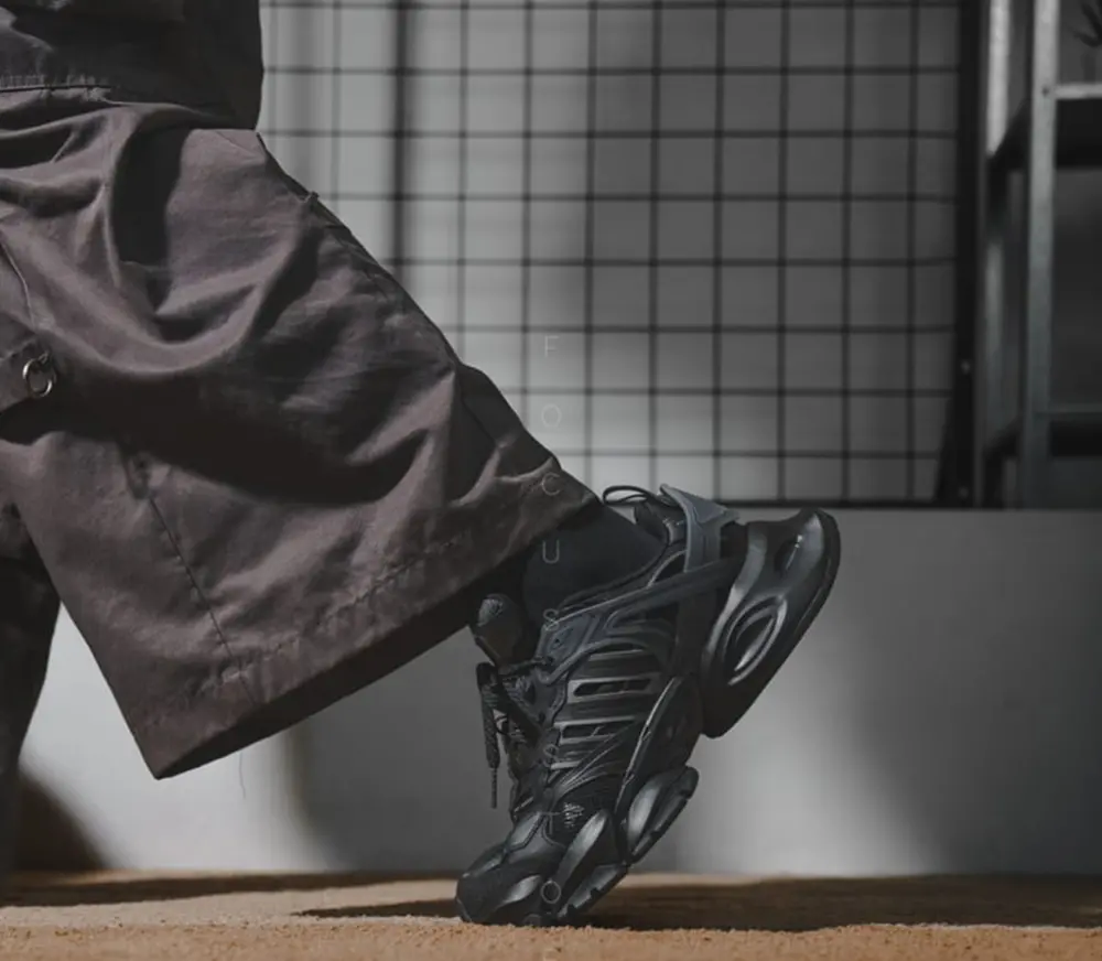 Giày Adidas XLG Runner Deluxe 'Black' Jr3086 - Ảnh 4