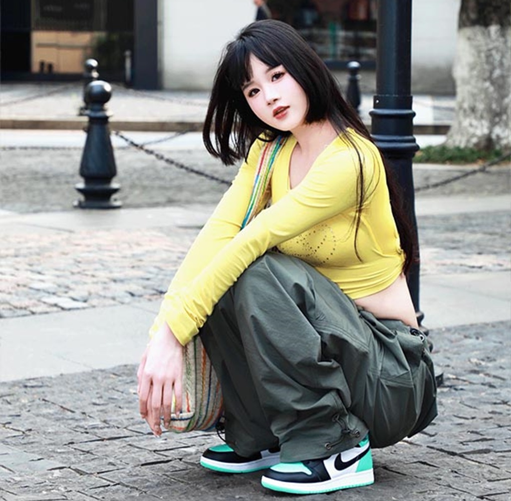 Giày Nike Air Jordan 1 Retro High ‘Green’ FD1437-130 - Ảnh 3