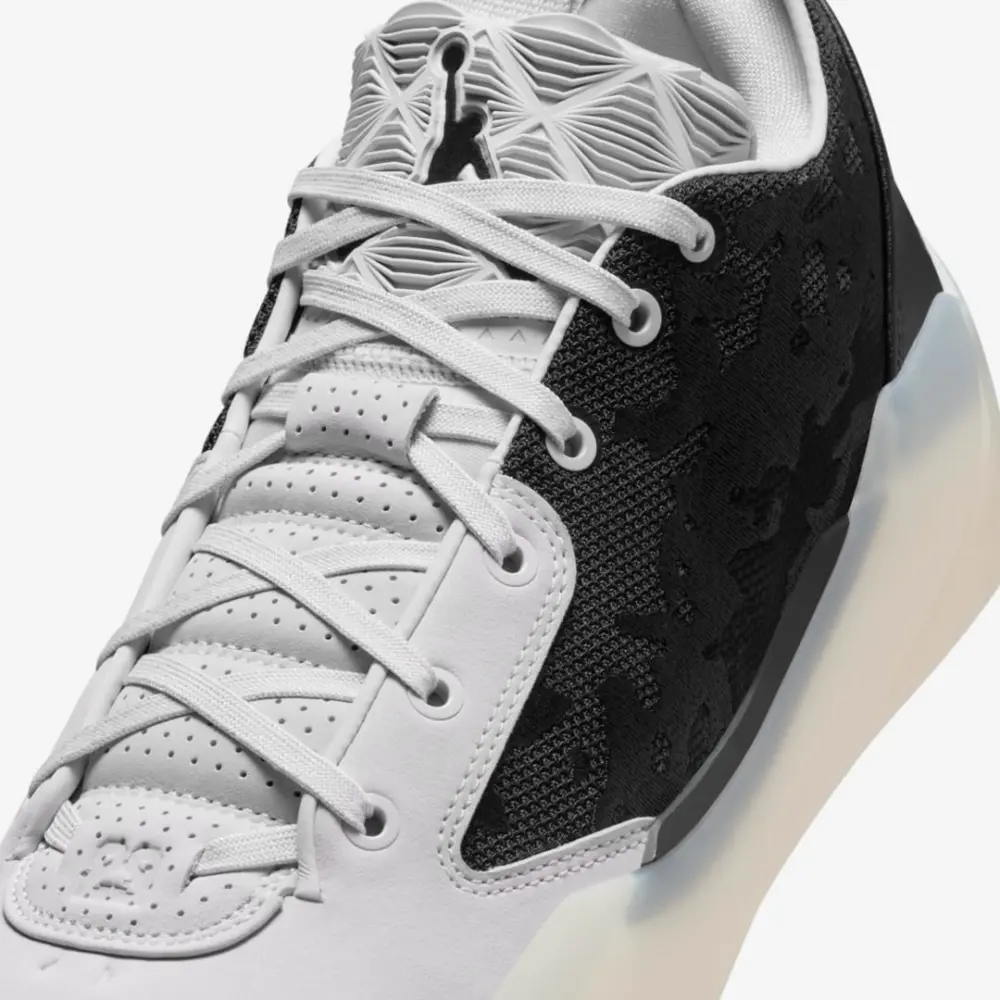 Alternative view of Giày Nike Air Jordan 39 ‘Barons’ FQ0213-010