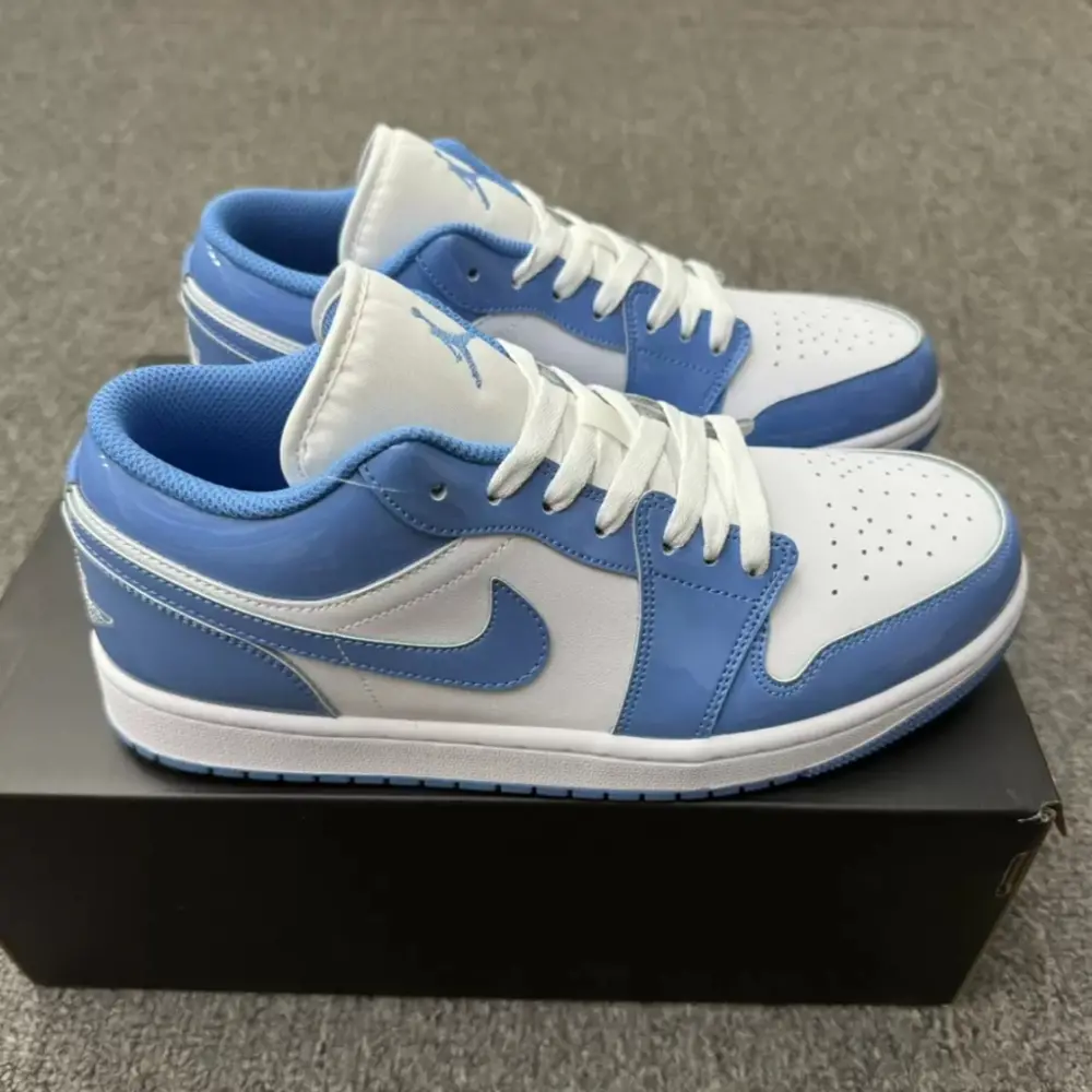 Giày Nike Air Jordan 1 Low SE ‘Legend Blue’ FZ2138-114 - Ảnh 6