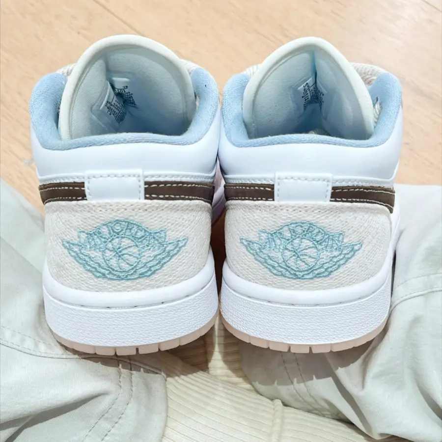 Giày Nike Air Jordan 1 Low ‘Light Soft Pink’ IB8859-101 - Ảnh 6