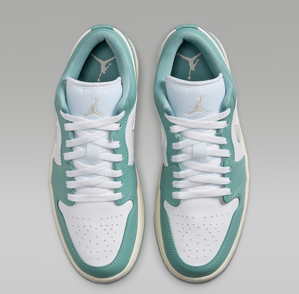 Alternative view of Giày Nike Air Jordan 1 Low ‘White Cannon’ DC0774-138