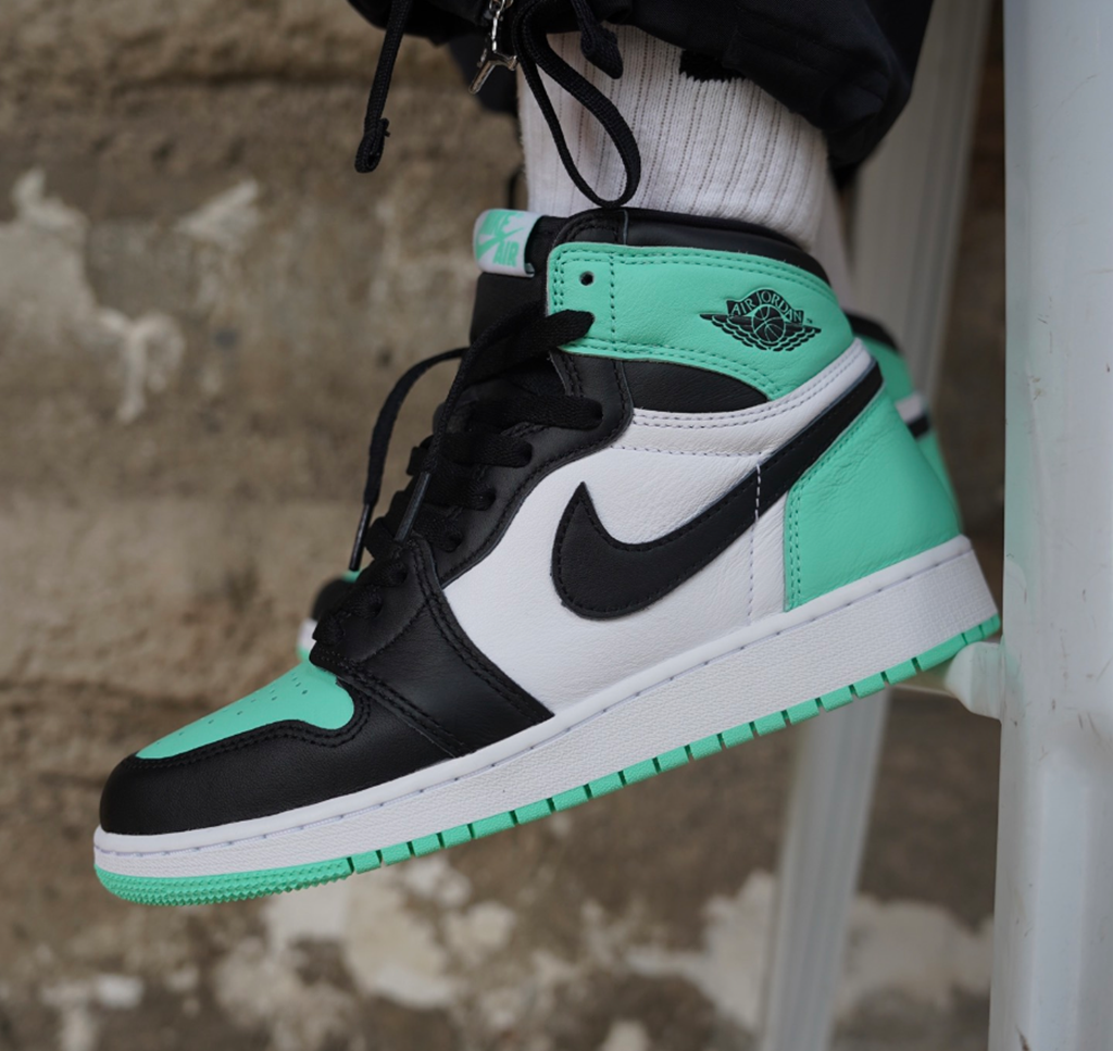 Giày Nike Air Jordan 1 Retro High ‘Green’ FD1437-130 - Ảnh 6
