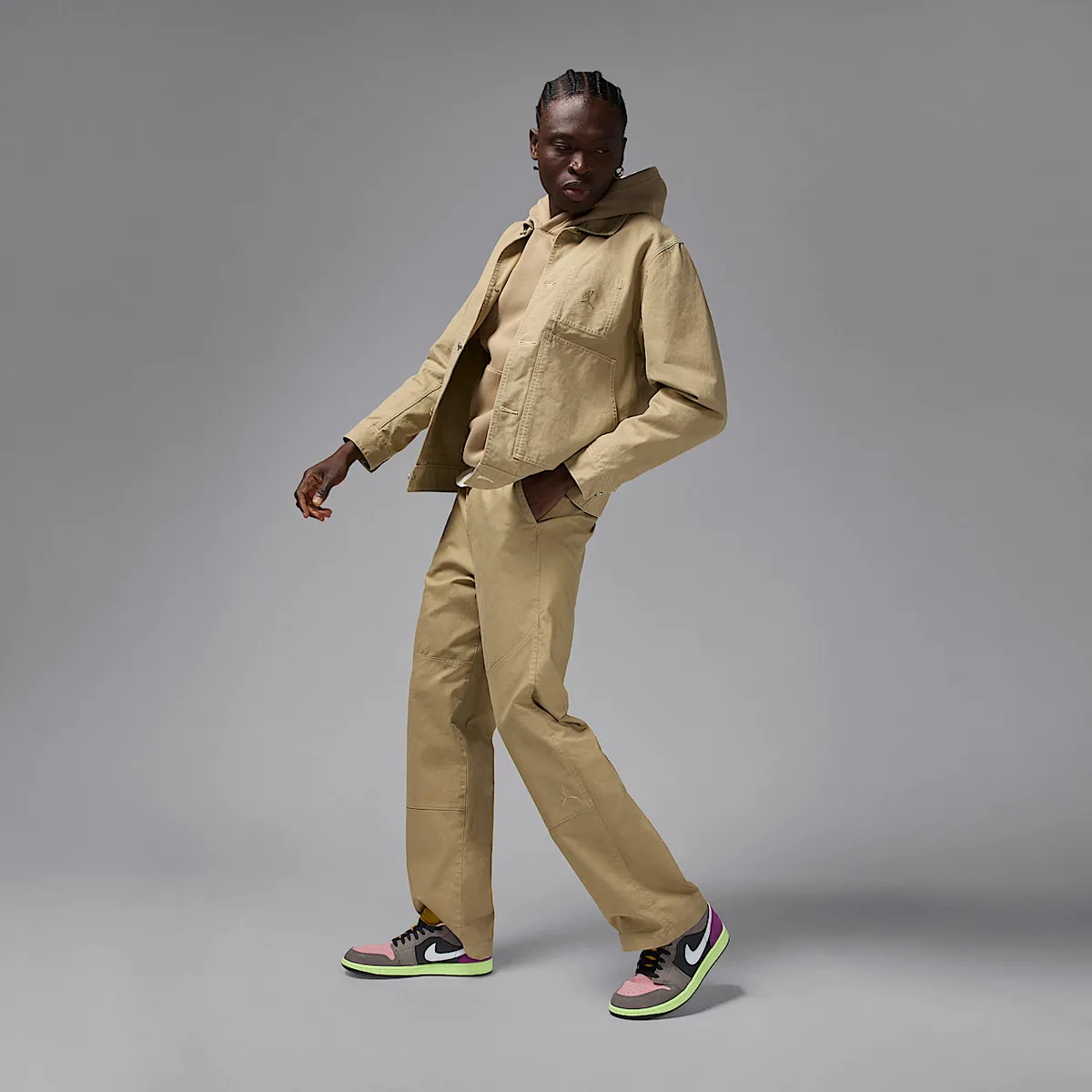 Alternative view of Giày Nike Air Jordan 1 Low ‘Tokyo Bio Hack’ HQ2010-005