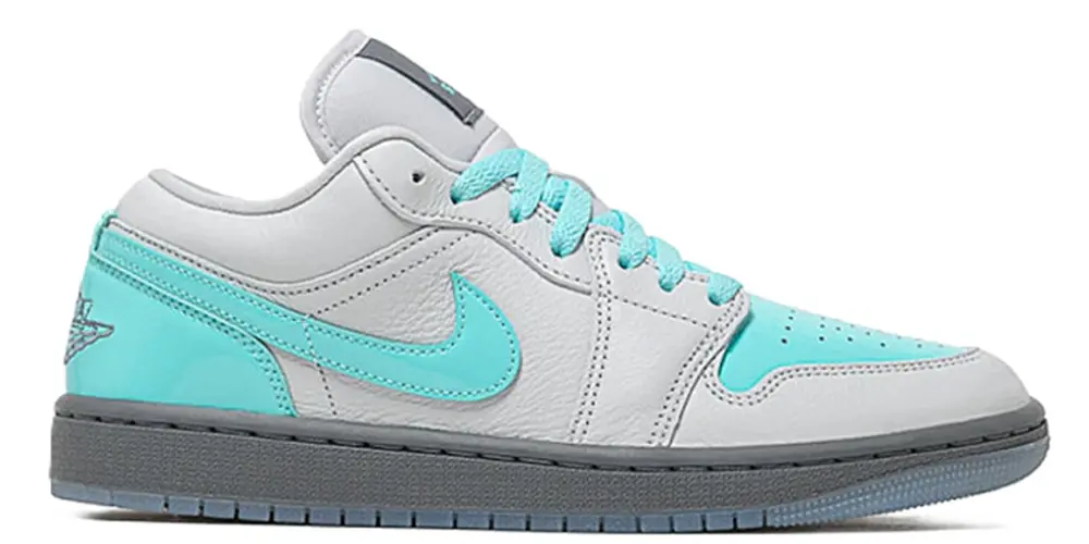 Giày Nike Jordan 1 Low SE 'Photon Dust' HQ3599-025