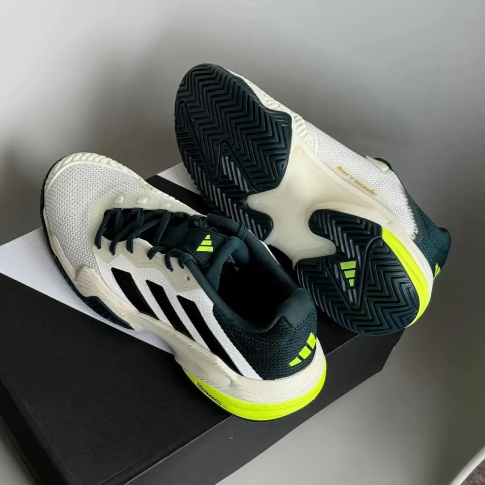 Alternative view of Giày adidas Barricade 13 “Off White” JH5129