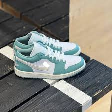 Giày Nike Air Jordan 1 Low ‘White Cannon’ DC0774-138 - Ảnh 6