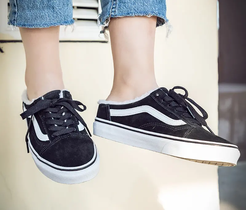 Giày Vans Old Skool Mule Sneakers Shoes ‘Black White’ VN0A4P3YTC6 - Ảnh 5