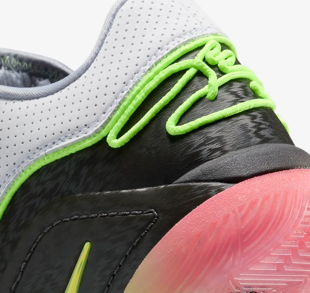 Alternative view of Giày Nike LeBron 22 GS ‘Crown Jewel’ IB2741-100