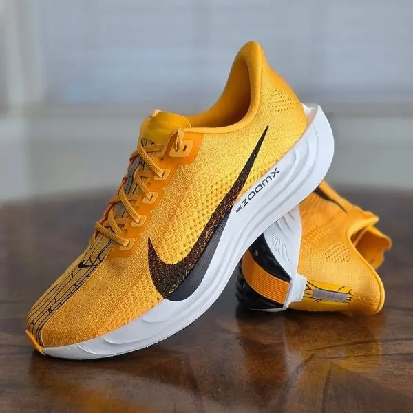 Alternative view of Giày Nike ZoomX Pegasus Plus ‘Modern Mayfly’ IH3258-700