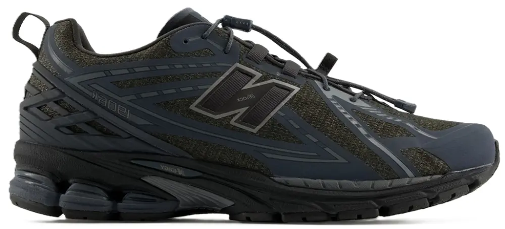 Giày New Balance 1906R ‘Black’ U1906RBG