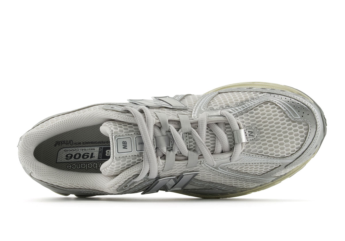 Alternative view of Giày New Balance 1906R ‘White Silver Distressed’ U1906RGC