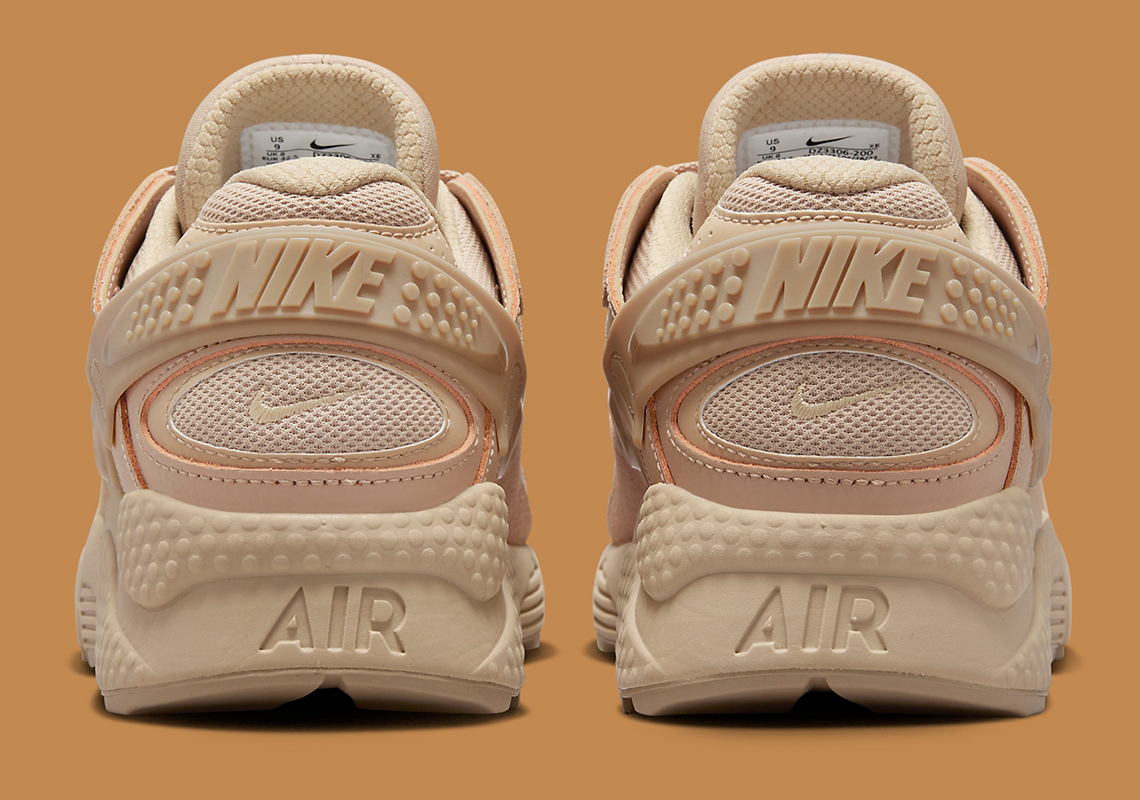 Giày Nike Air Huarache Runner ‘Wheat Gold’ DZ3306-200 - Ảnh 4