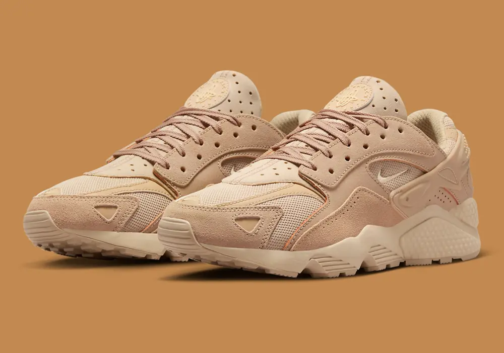 Alternative view of Giày Nike Air Huarache Runner ‘Wheat Gold’ DZ3306-200