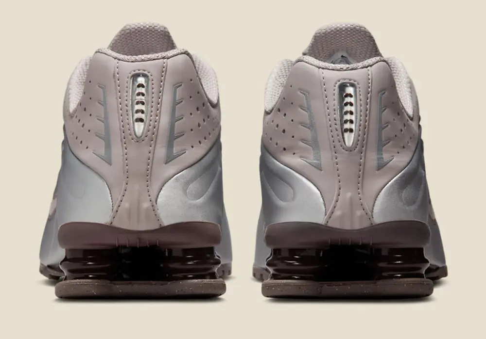 Giày Nike Shox R4 ‘Cave Stone’ HQ1988-200 - Ảnh 4