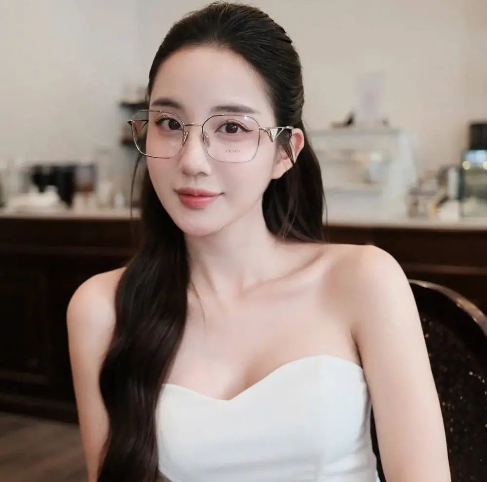 Kính Prada Eyeglasses 'Pale Gold' PR-51AV-ZVN1O1 - Ảnh 4