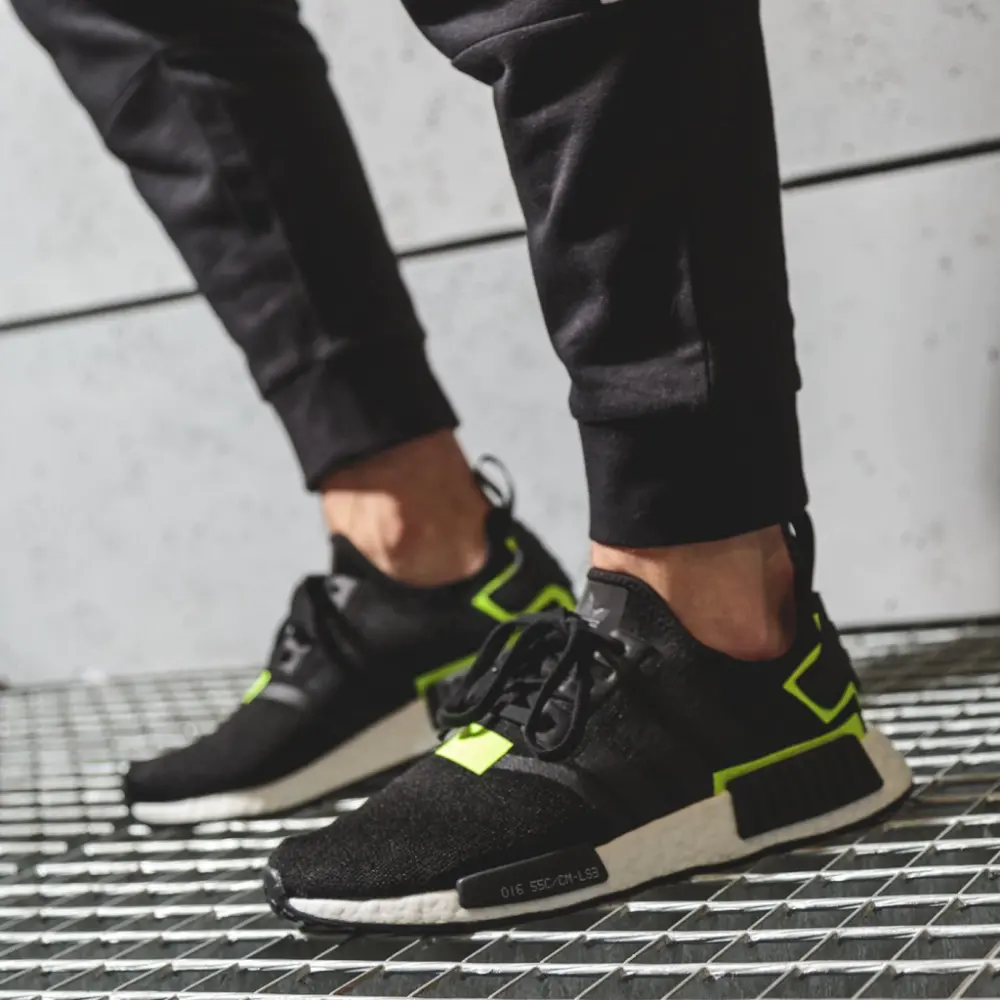 Giày Adidas NMD R1 ‘Colorblock Black Solar’ BD7751 - Ảnh 4