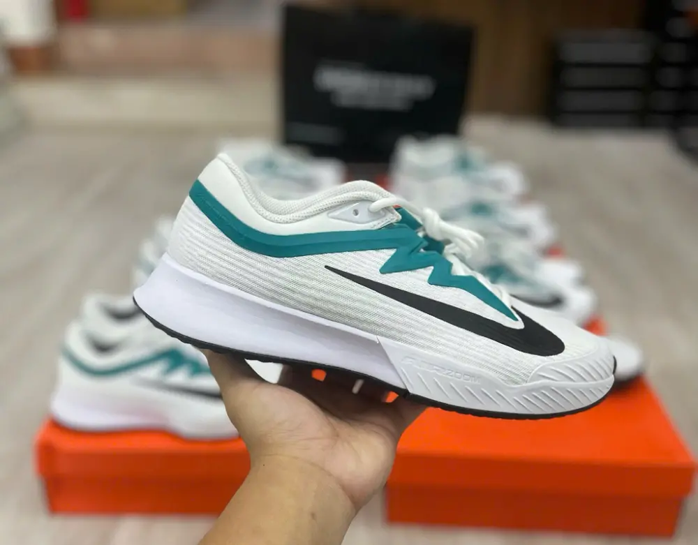 Alternative view of Giày Nike Vapor Pro 3 HC ‘White Radiant Emerald’ FZ2161-104