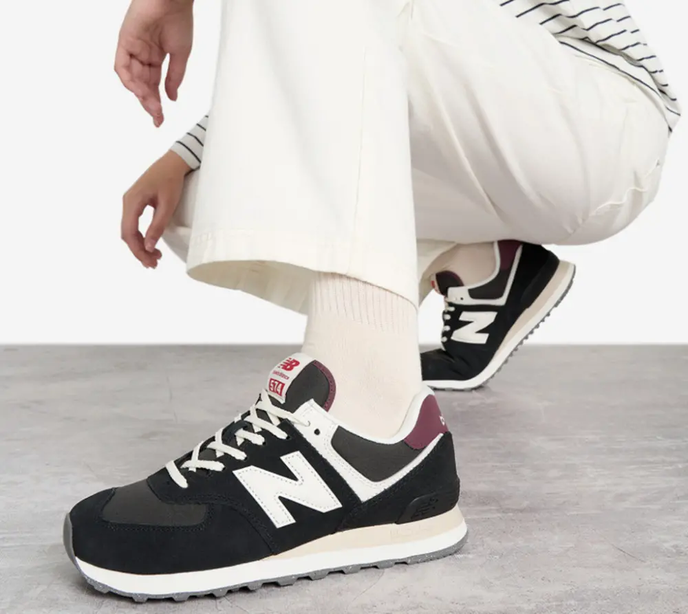 Giày New Balance 574 ‘Black White Wine Red’ WL574WBE - Ảnh 6