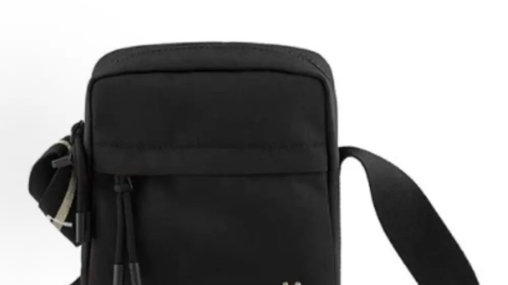 Túi Lacoste Classic Camera ‘Black’ NH3557NE-H16 - Ảnh 4
