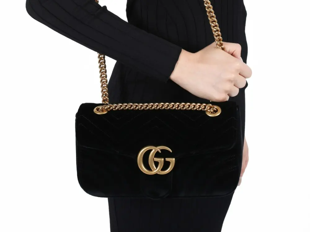 Alternative view of Túi Gucci GG Marmont Velvet Shoulder Bag 'Black' 443497-K4D2T-1000