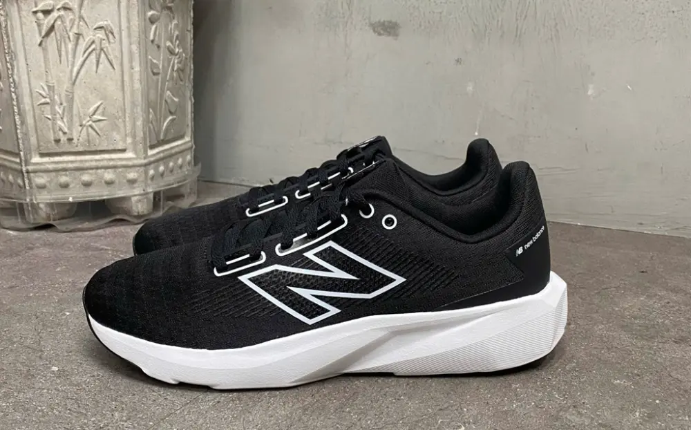 Alternative view of Giày New Balance 413V3 “Black White” M413LK3