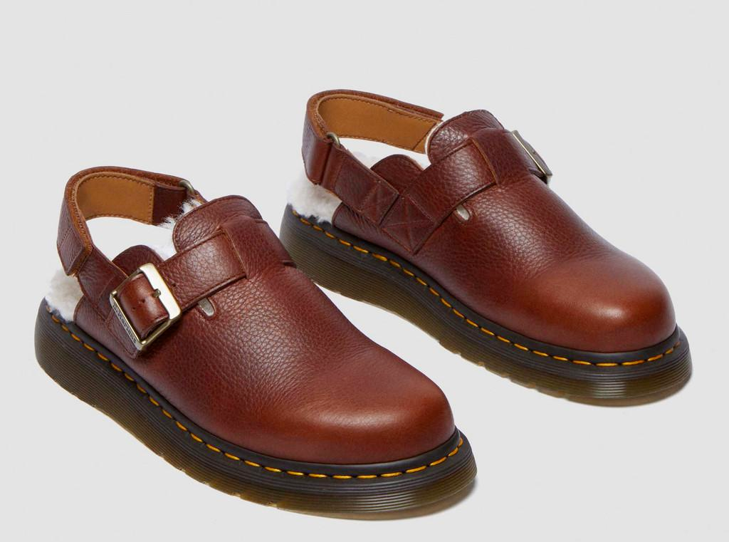Alternative view of Dép Dr. Martens Jorge ‘Brown’ 31885253