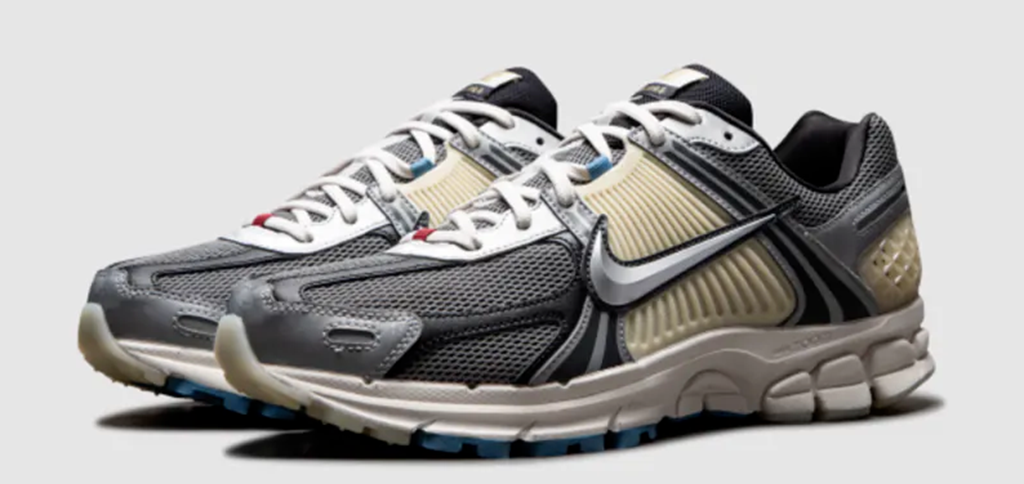 Giày Nike Air Zoom Vomero 5 ‘Black Silver Phantom’ HQ3449-001 - Ảnh 4