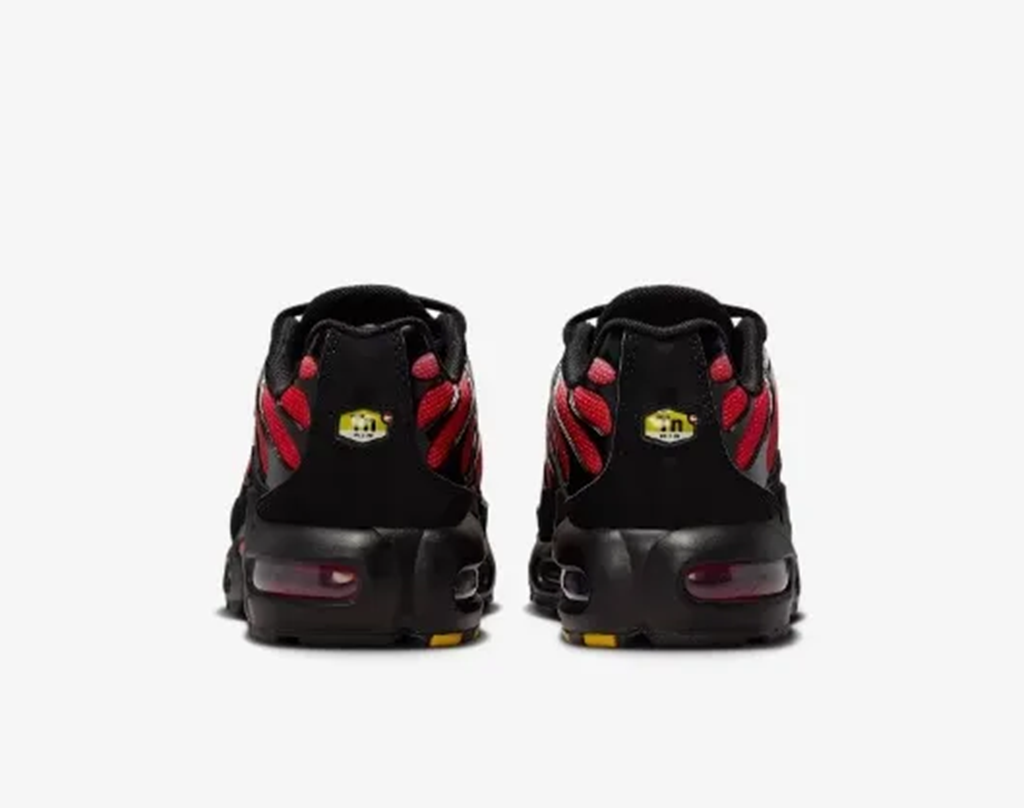 Alternative view of Giày Nike Air Max Plus ‘Pure Platinum University Red’ CD0609-036