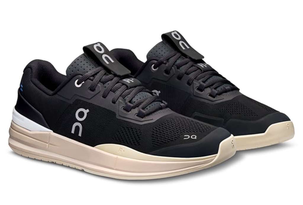 Alternative view of Giày Tennis ON The ROGER PRO 'Black' 48-97658