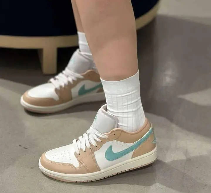 Giày Nike Air Jordan 1 Low ‘Light Brown’ DC0774-130 - Ảnh 8