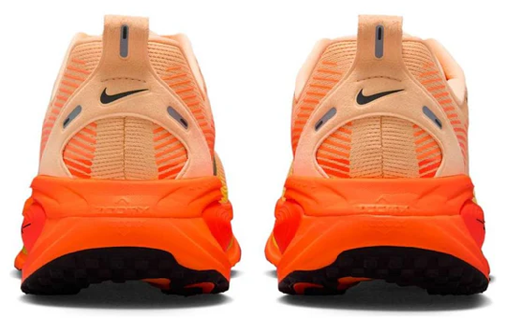 Giày Nike Vomero 18 'Orange Chalk' HM6803-700 - Ảnh 5